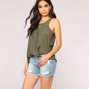 Fashion Nova Olive Green Crinkled Texture High-low Hem Tie Front Neckline M
